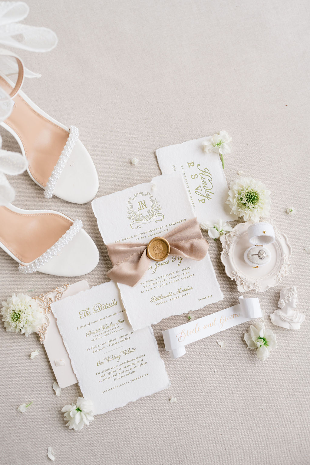 Blithewold Wedding | Rhode Island Wedding Photographer | Blush invitation suite