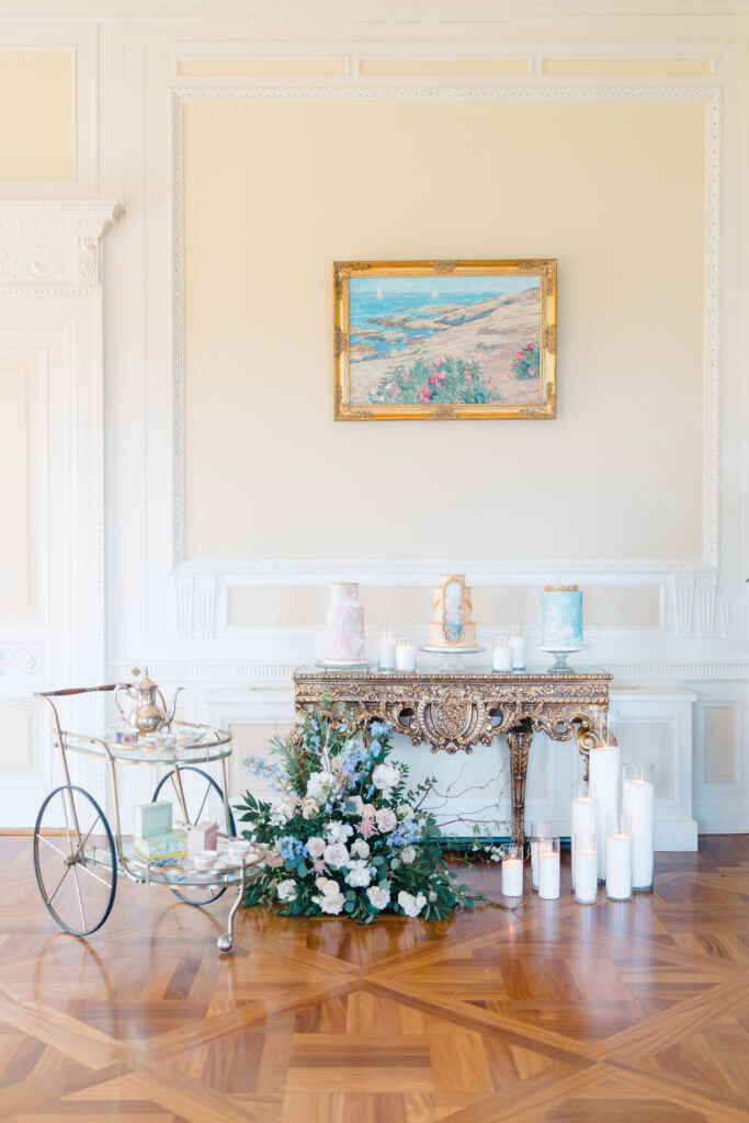 Aldrich Mansion Wedding | Vintage furniture with dusty blue florals
